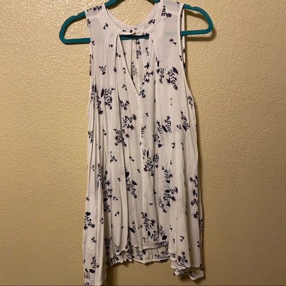 Free People sleeveless Tunic Top/Blouse Pockets sz S white with blue floral - Picture 3 of 5